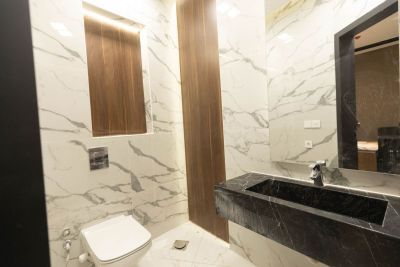 HelloIMG1717923407662